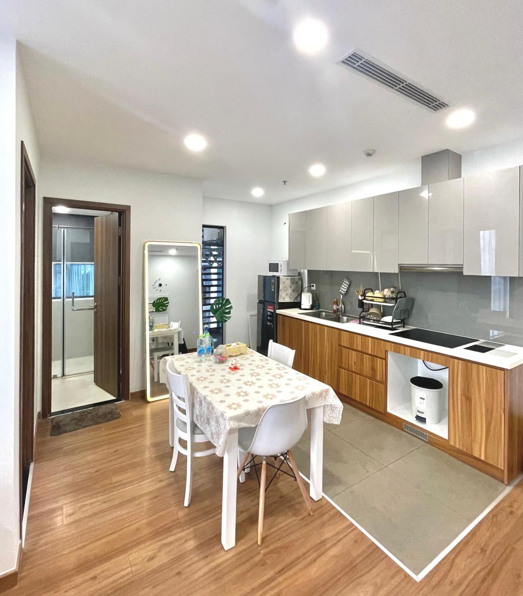 Apartment Eco Green Saigon - District 7 Hcmc *